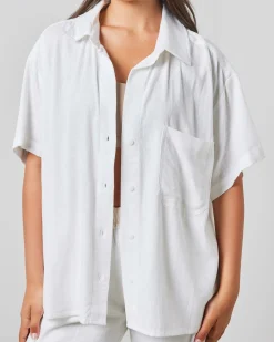 Nora Hawaii Short Sleeve Shirt