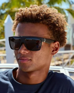 Onyx Polarised Sunglasses