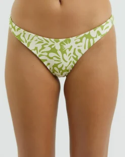 Palm Grove Hike Bikini Bottom