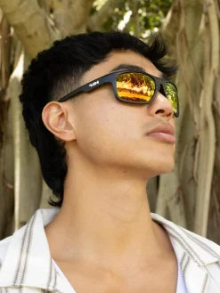 Peccant Rubber Polarised Sunglasses