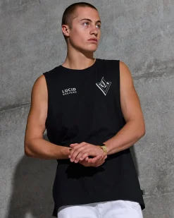 Pinnacle Muscle Tank