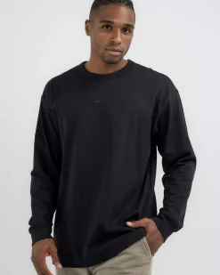 Premium Essential Long Sleeve T-Shirt
