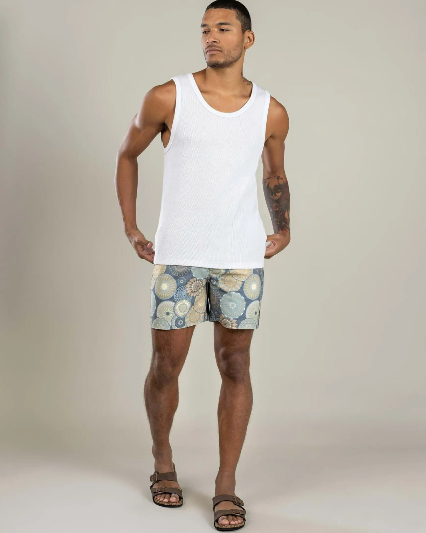 Radial Elastic Waist Shorts