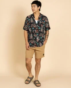 She'll Be Right Short Sleeve Shirt