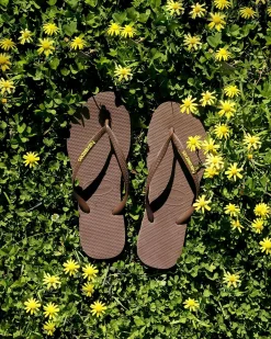 Slim Rubber Logo Thongs