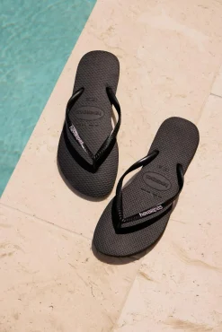 Slim Rubber Logo Thongs