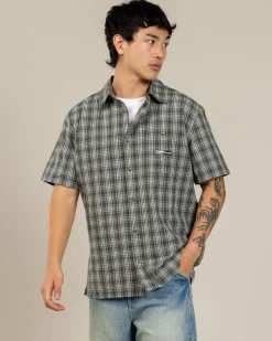 Spec Mogul Short Sleeve Shirt