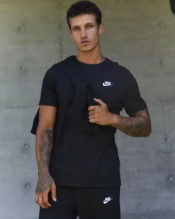 Sportswear Club T-Shirt