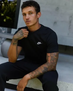 Sportswear Club T-Shirt