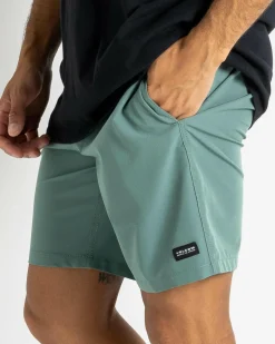 Stones Hybrid 18" Elastic Waist Shorts