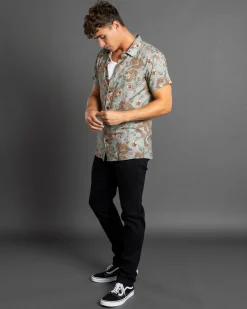 Temple Short Sleeve Shirt