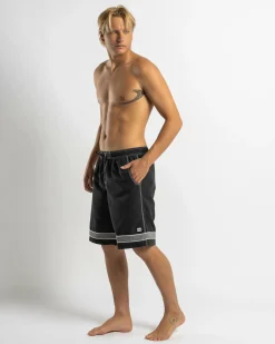 Throw On 2.0 Board Shorts