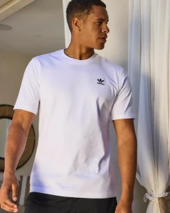 Trefoil Essential T-Shirt