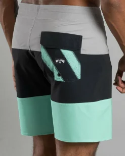 Tribong Pro Board Shorts