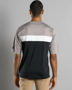 Undertow Short Sleeve Rash Vest