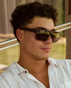 Vendetta Polarised Sunglasses