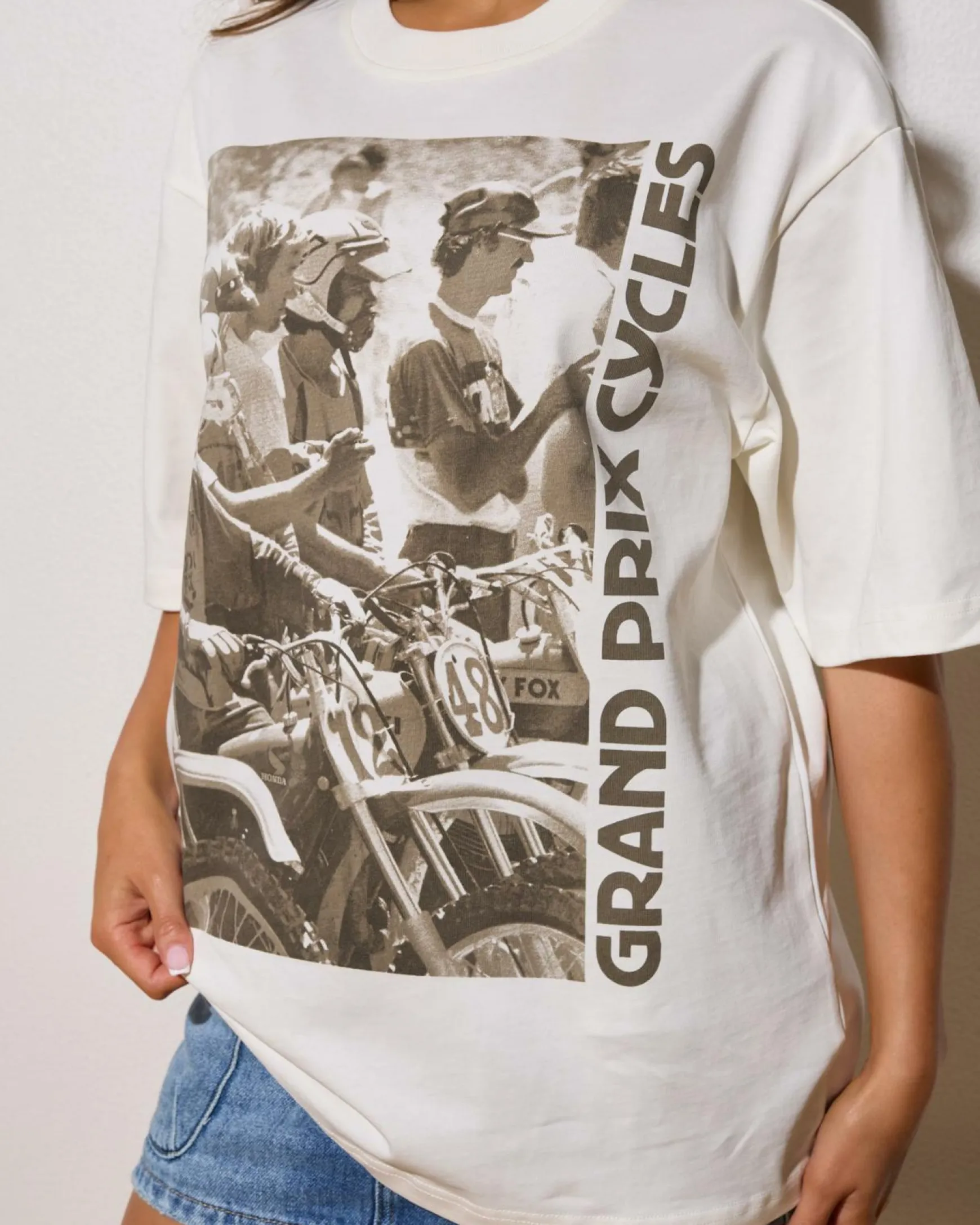 Women's Circa 74 Oversized T-Shirt