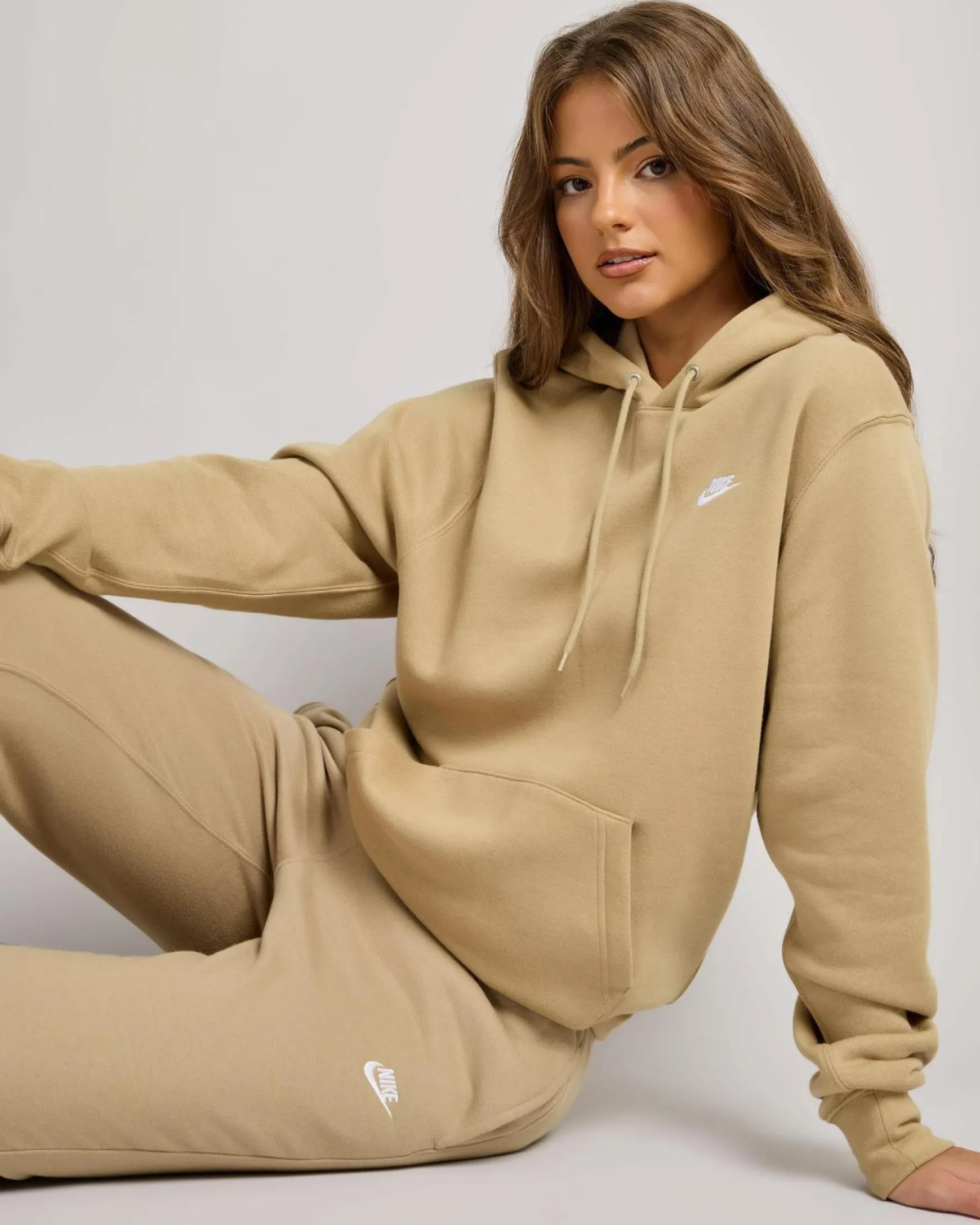 Women's Club Pullover Hoodie