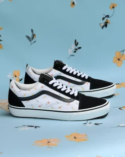 Womens Old Skool Shoes