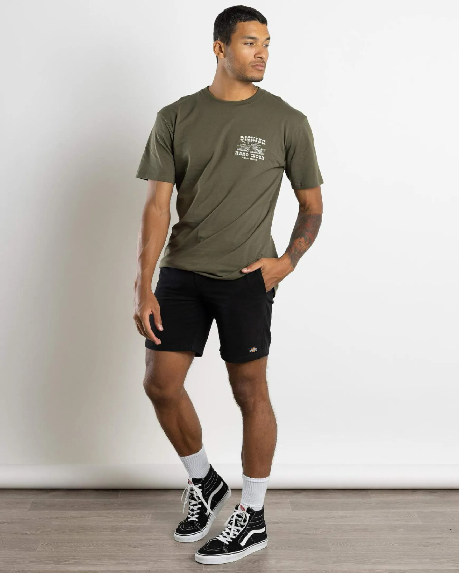 WR179 Regular Fit 7.5" Shorts